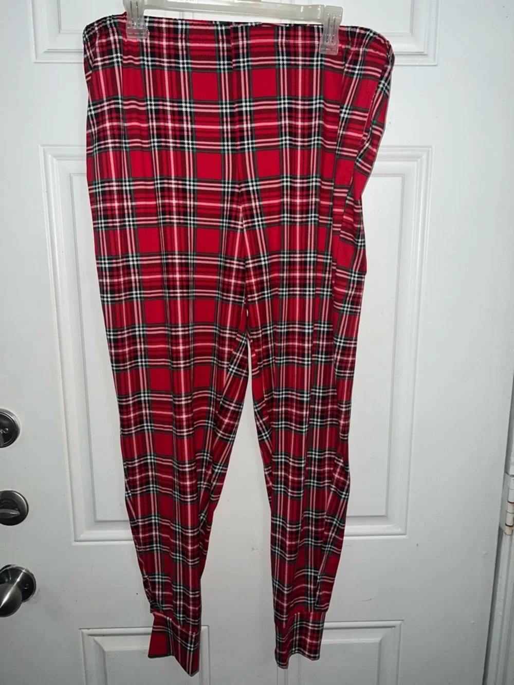 Women's Green 'Merry' Long-Sleeve Pajama Top with Red Plaid Pants